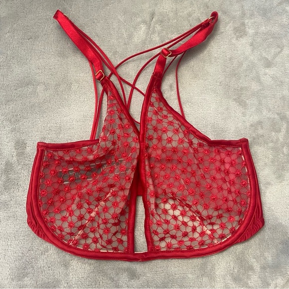 New! Victoria's Secret Luxe Starburst Embroidered Unlined Bra 10298 - Picture 2 of 7